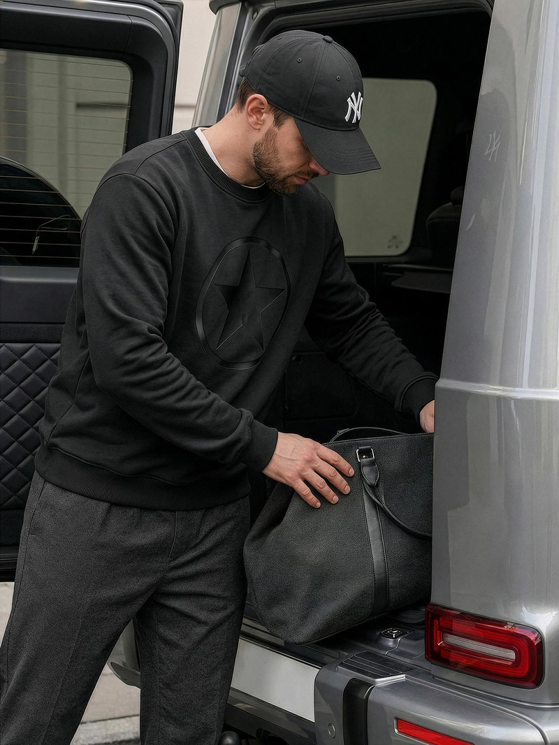 Men's Sweatshirt - Black OZONEE JS/8B1991/3